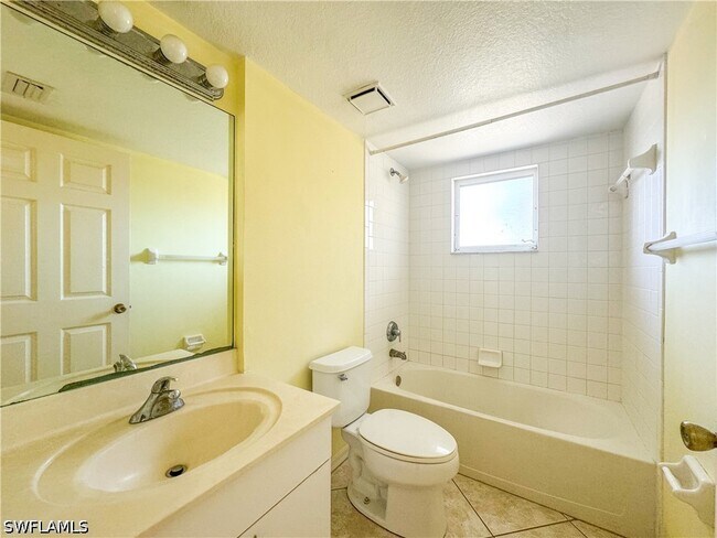 Building Photo - 3250 Cypress Glen Way