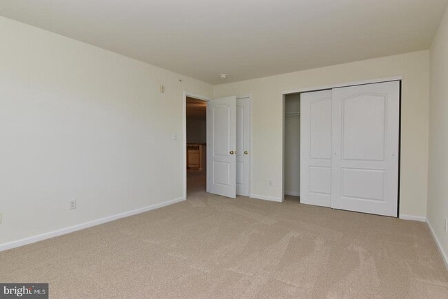 Building Photo - 1306 Caitlins Way
