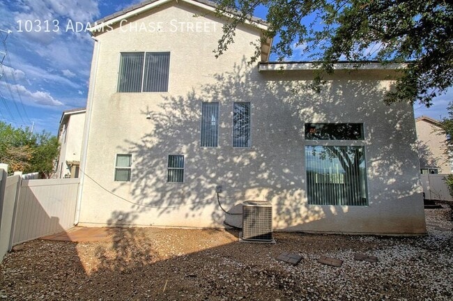 Building Photo - 10313 Adams Chase St