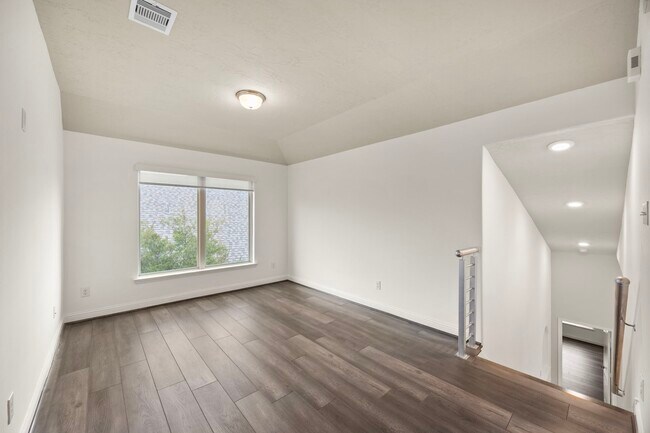 Building Photo - 8222 Lockridge Terrace Ln