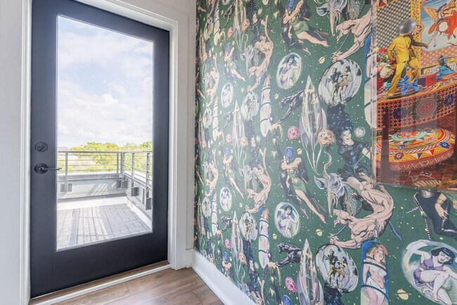 Building Photo - 87 Lucile St