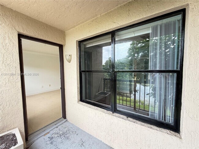 Building Photo - 4281 W McNab Rd