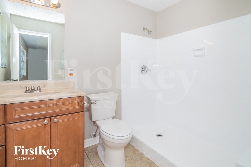 Building Photo - 1746 Cinnamon Dr