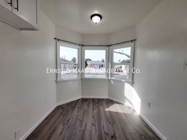 Building Photo - 17308 Ardmore Ave