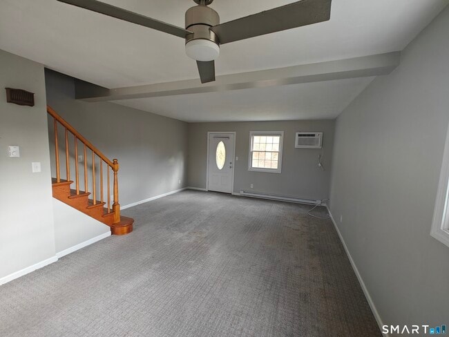 Building Photo - 18 Broadview Hts