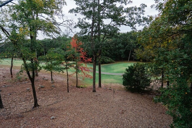 Building Photo - Beautiful 3 Bed, 2 Bath, on the 18 hole of Ponce De Leon golf course!!