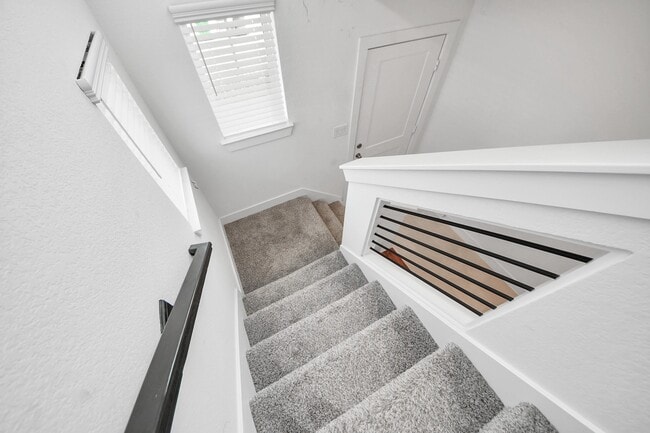 Building Photo - 7655 Jerrara Hts Ln