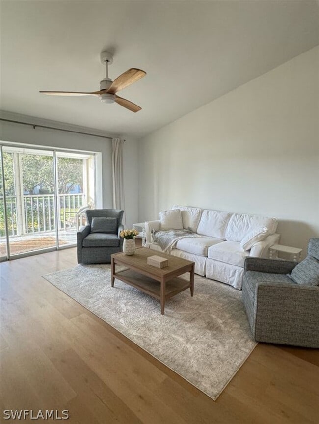 Building Photo - 529 Mardel Dr