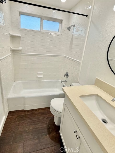 Building Photo - 317 Avenida Madrid