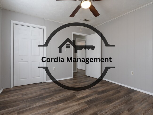 Building Photo - Adorable 3 Bedroom For Rent in SW Atlanta near the Beltline. Half off your first month rent.