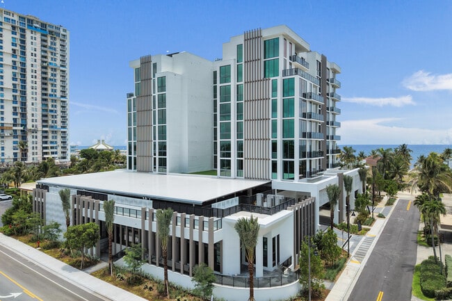 Building Photo - 305 Briny Ave
