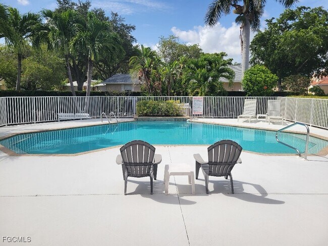 Building Photo - 14807 Crooked Pond Ct