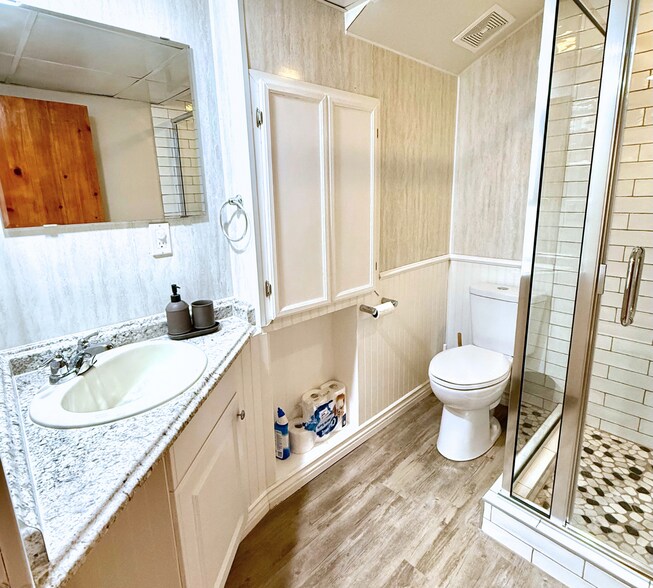 Building Photo - 741 Bel Mar Dr
