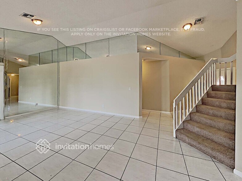 Building Photo - 2997 Myrtle Oak Cir