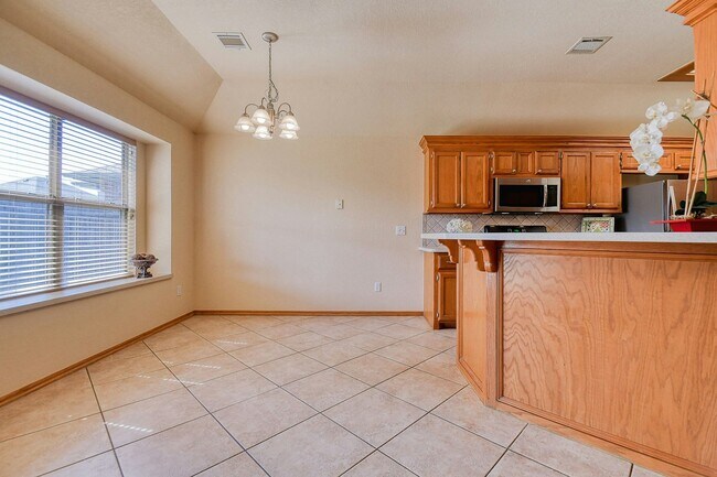 Building Photo - 1628 SW 31st Terrace