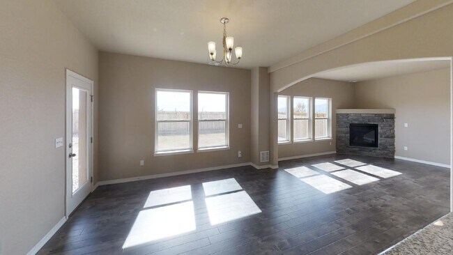 Building Photo - 7618 Cat Tail Creek Dr