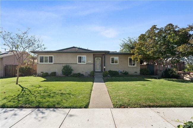 Primary Photo - 855 N 3rd Ave