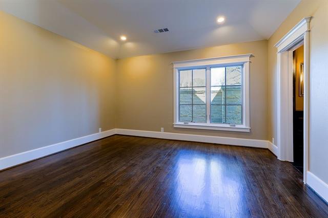 Building Photo - 5230 Homer St