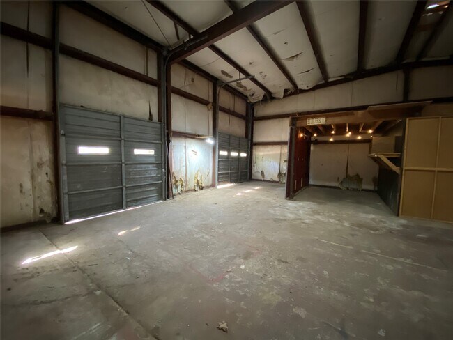 Building Photo - 15540 Willowisp Trail