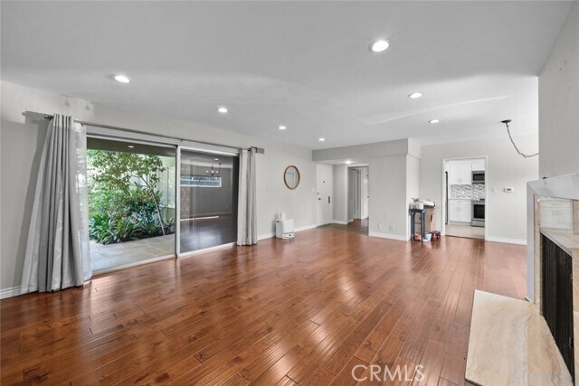 Building Photo - 1209 S Orange Grove Blvd