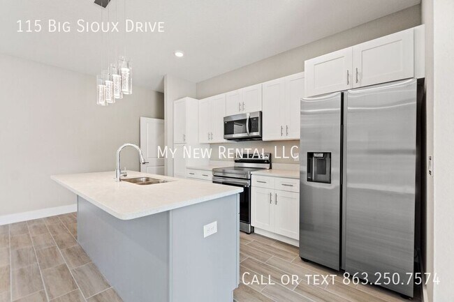 Building Photo - 115 Big Sioux Dr