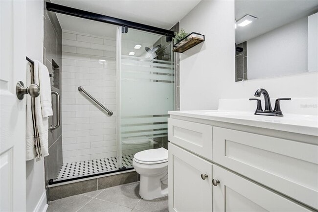 Building Photo - 243 S McMullen Booth Rd