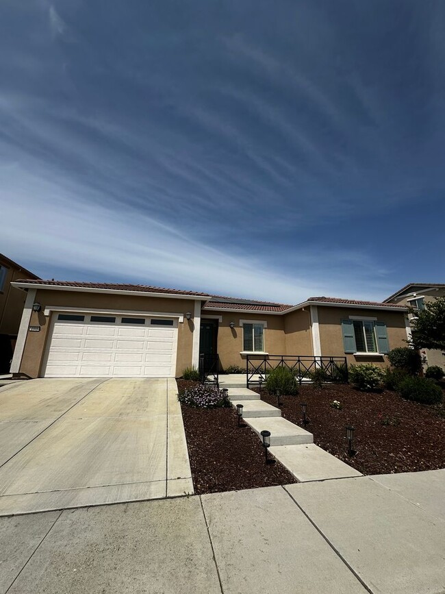 Building Photo - Single-story home in Spring Lake
