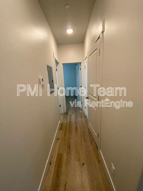 Building Photo - 2874 Kiesel Ave