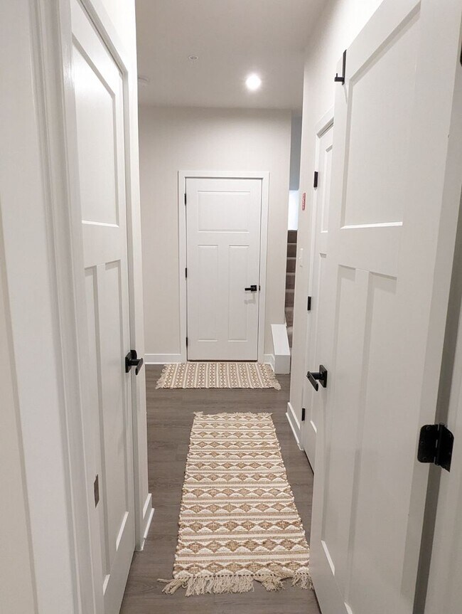 Building Photo - Gorgeous Newer Construction Home (2022) in...
