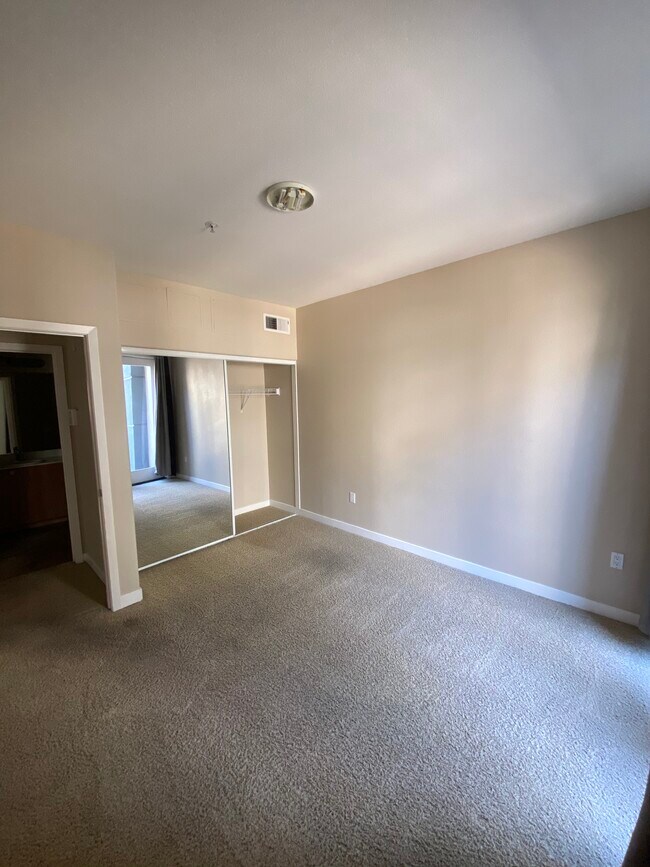 Building Photo - 5501 DeMarcus Blvd