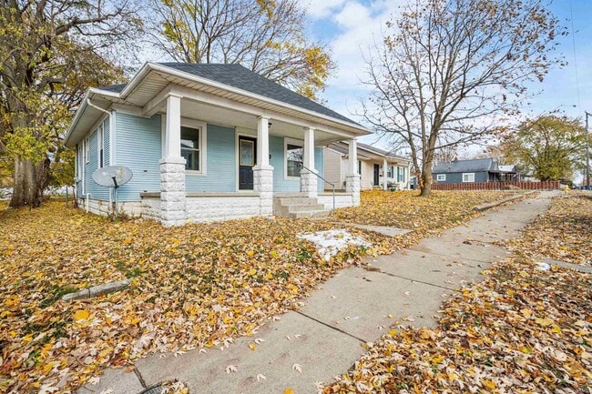 Building Photo - 1012 E Taylor St