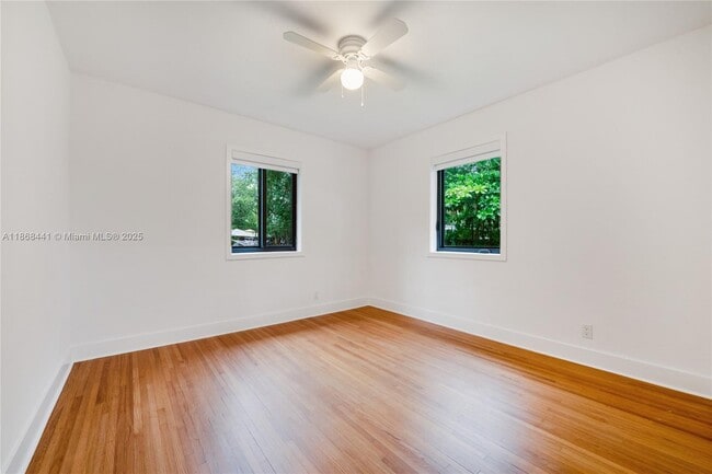 Building Photo - 8050 SW 98th Terrace