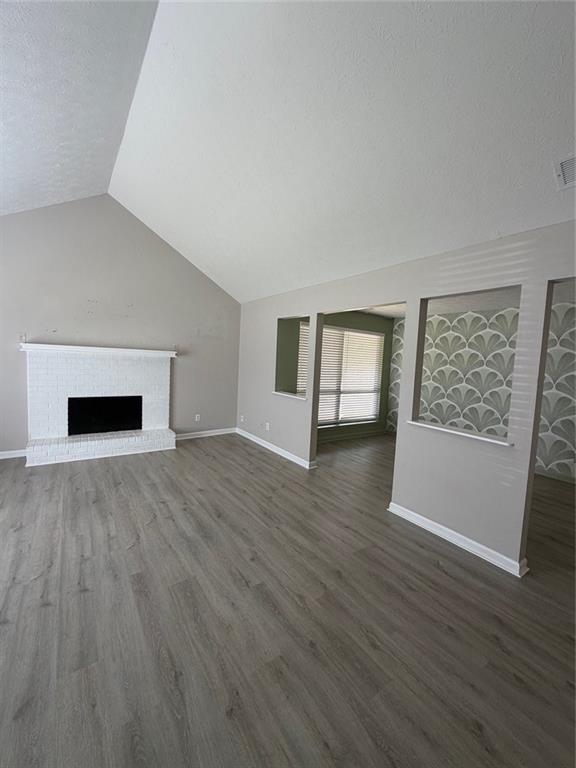 Building Photo - 504 Plymouth Ln