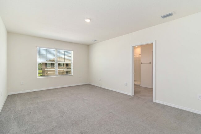 Building Photo - 17308 Reserva Dr