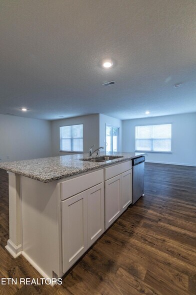 Building Photo - 7452 Game Bird St