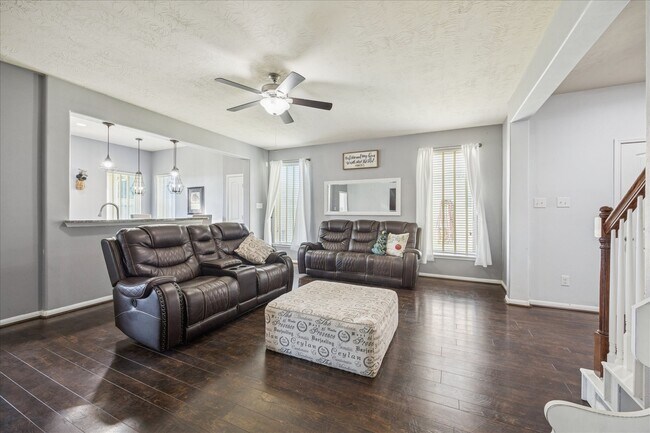 Building Photo - 8103 Heartbrook Field Ln