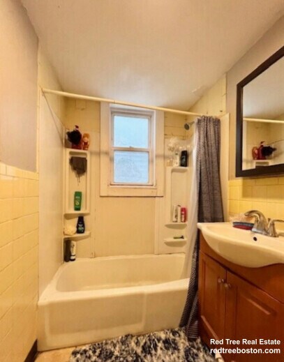 Unit 2 - 6 Eldora St