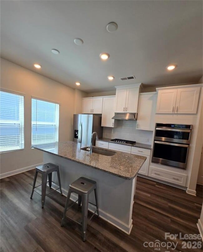 Building Photo - 433 Cranford Dr