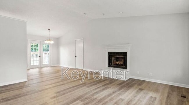 Building Photo - 6600 Woodcock Cir