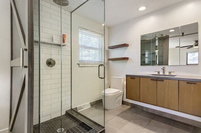 Building Photo - South Boulder Stunner | Fully Remodeled 4BD Retreat with Incredible Backyard - Available August 1!