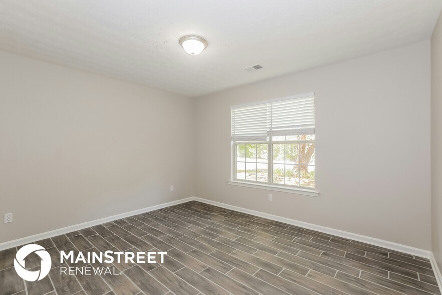 Building Photo - 40 Bachelor Rd