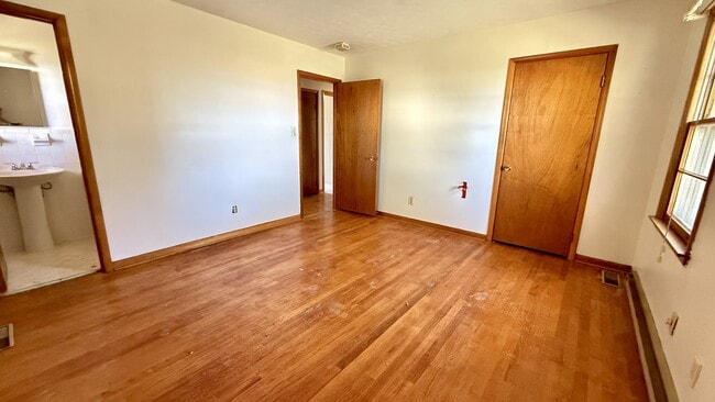 Building Photo - 6167 Wall Triana Hwy