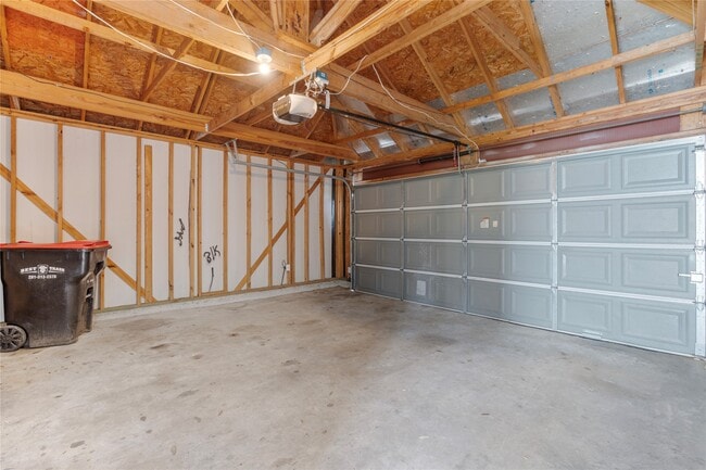 Building Photo - 6324 Austinville Dr