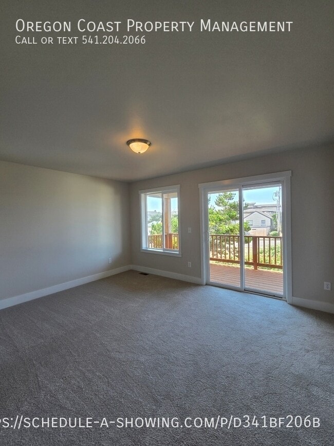 Building Photo - 2123 NW Jetty Ave