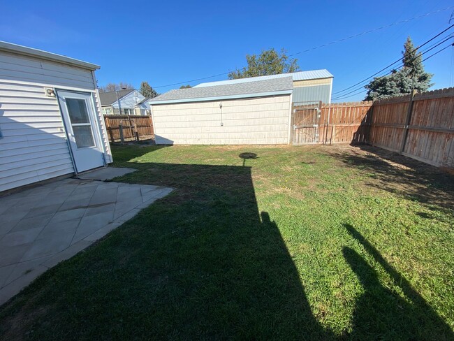 Building Photo - Ephrata 2 bedroom 1 bath home with garage