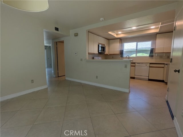 Building Photo - 28262 Glenbrook