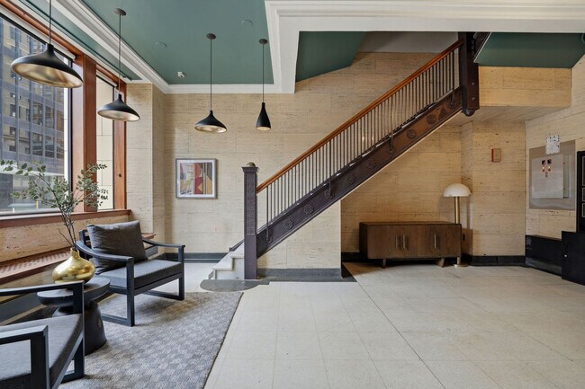 Building Photo - 417 S Dearborn St