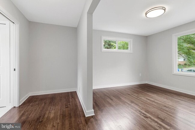 Building Photo - 5511 Callander Dr