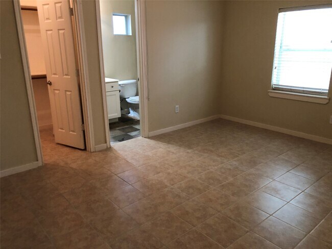 Building Photo - 5734 Kansas St