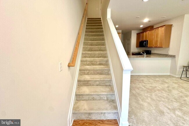 Building Photo - 1212 Parker Blvd